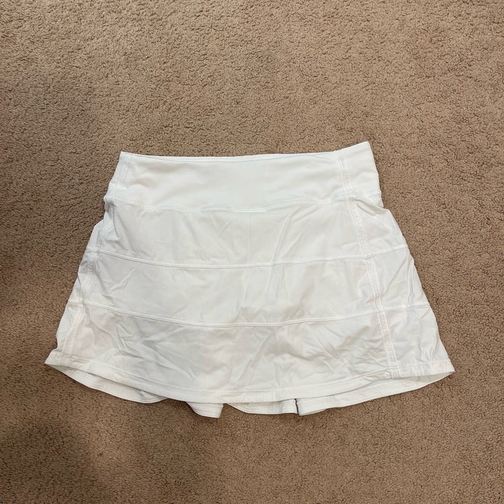 WHITE lululemon Pace Rival Skirt